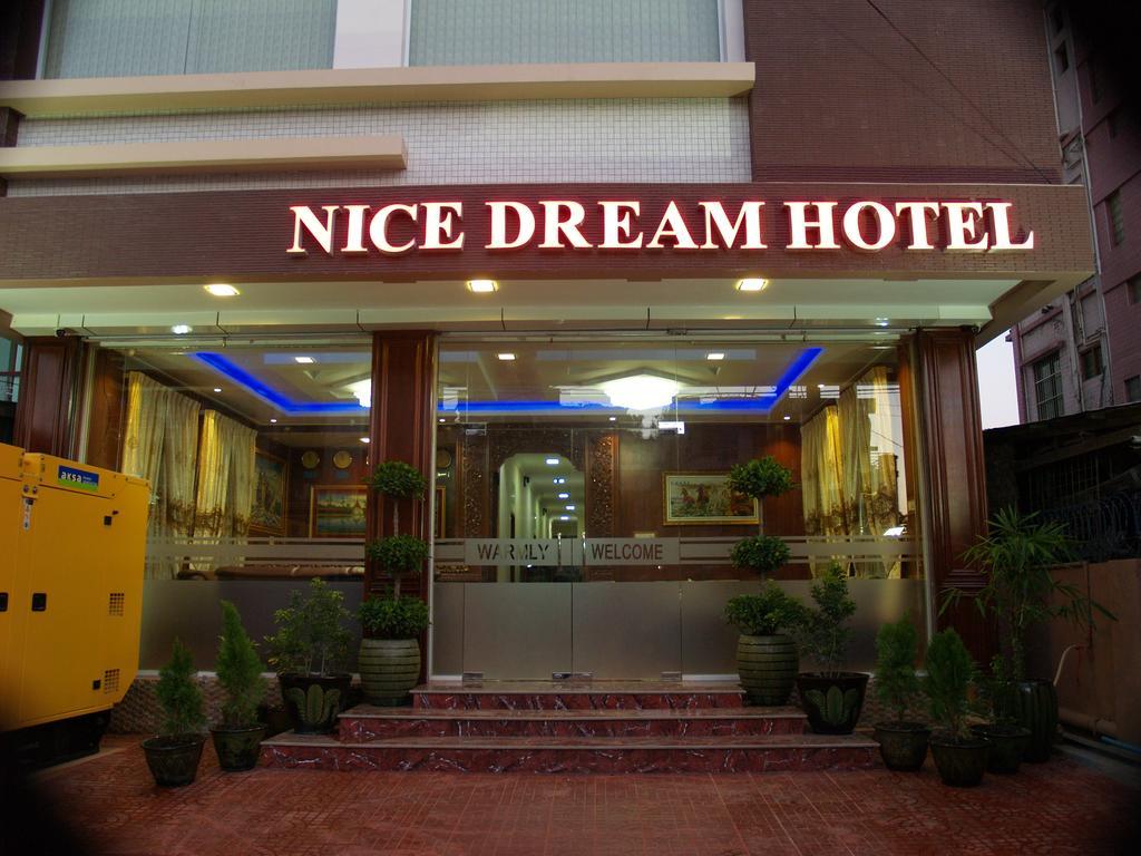 Nice Dream Hotel 만달레이 외부 사진