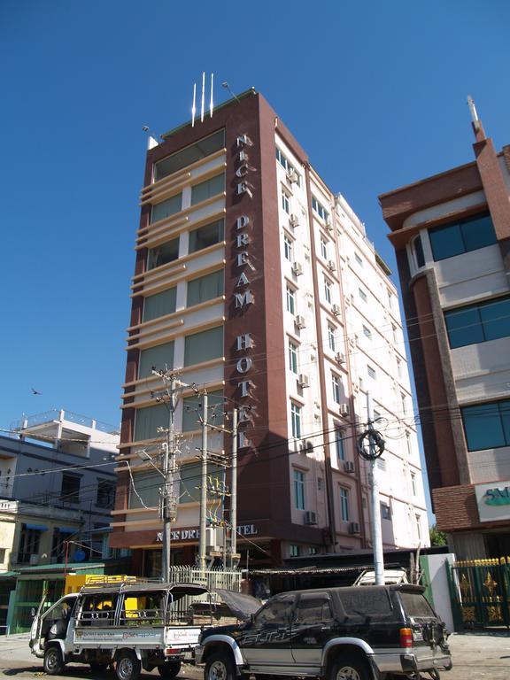 Nice Dream Hotel 만달레이 외부 사진