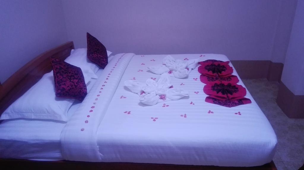 Nice Dream Hotel 만달레이 외부 사진