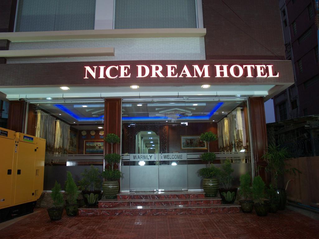 Nice Dream Hotel 만달레이 외부 사진